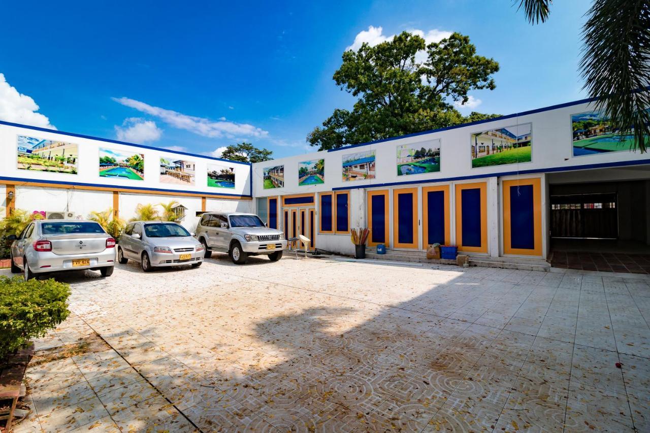 Ayenda 1132 Copiclub Hotell Ibagué Eksteriør bilde